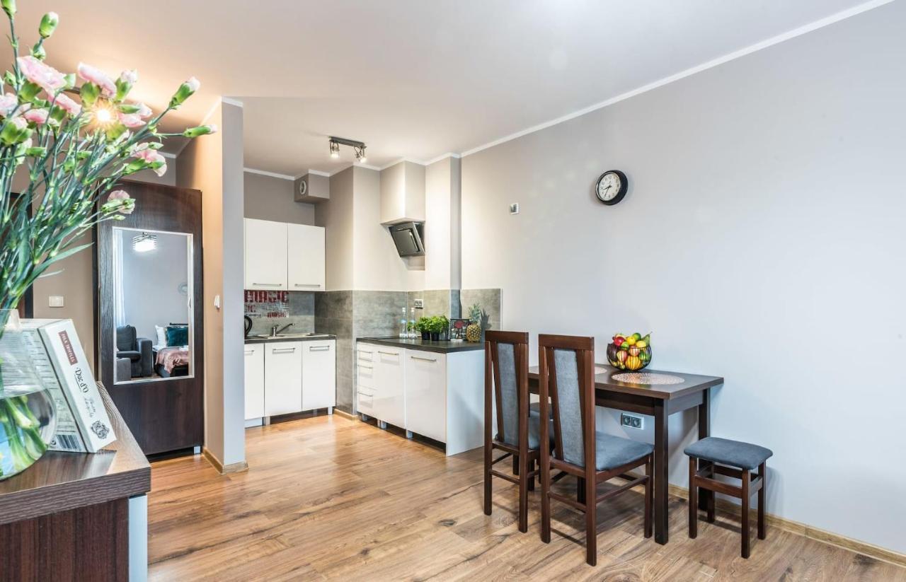 ורוצלב Rent Like Home - Gwiazdzista 10 מראה חיצוני תמונה
